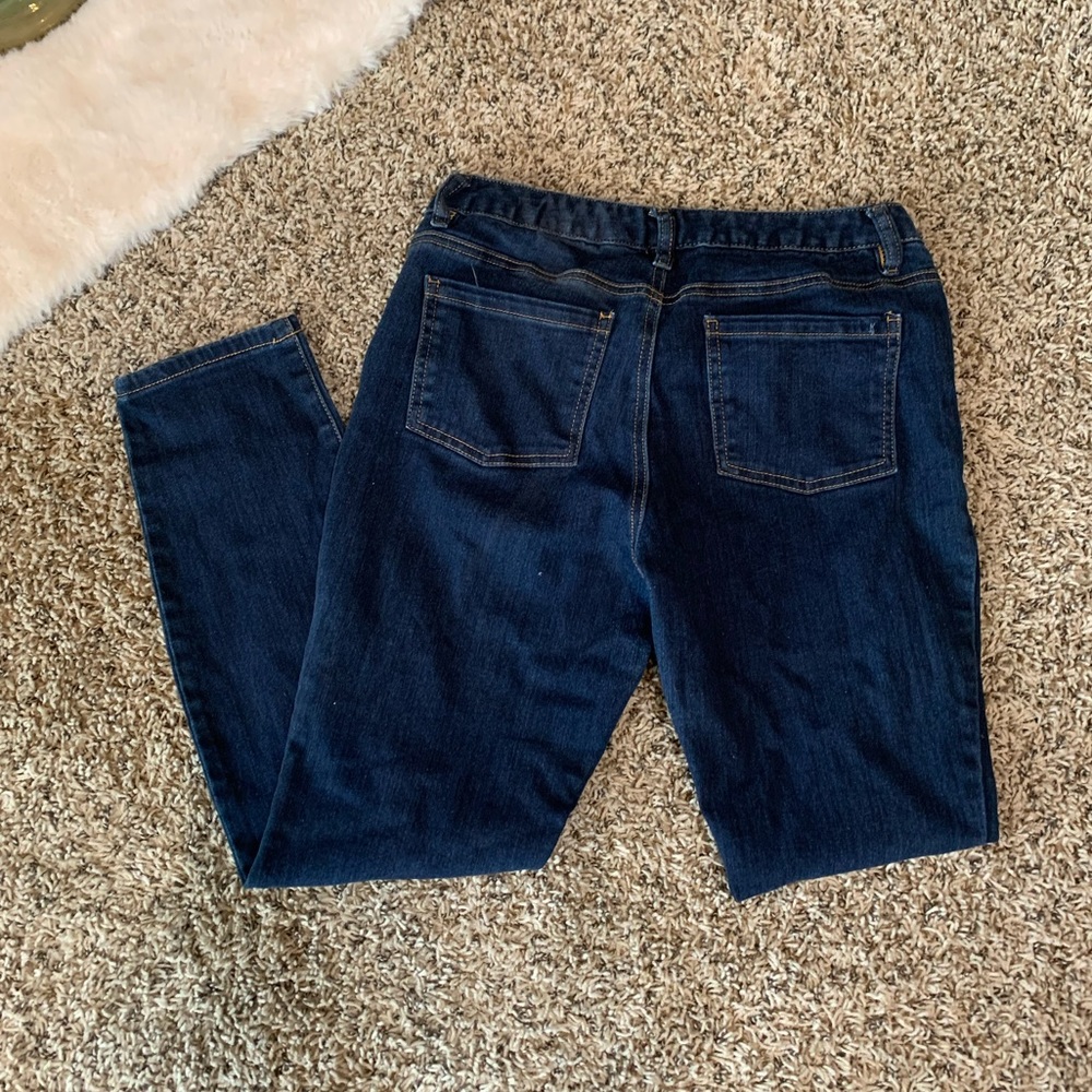 Jeans - Picture 2 of 4